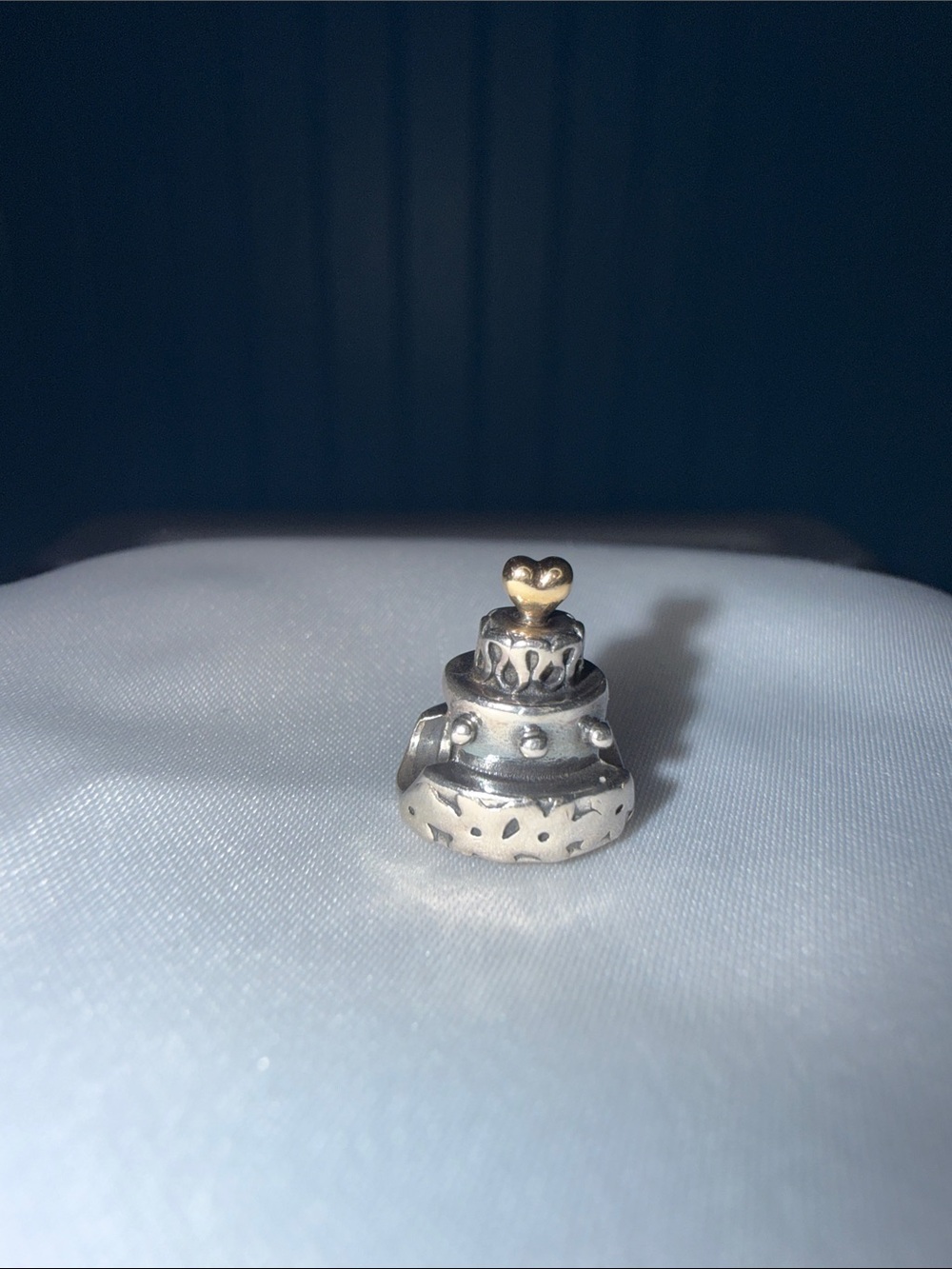 Authentic Pandora Sterling Silver ALE 925 Wedding Cake w/14K Gold Heart Charm